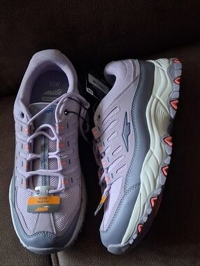 Avia Elevate Women’s Wide Width Lavender Trail Running Shoes 10 Wide